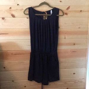 NWOT zenana outfitters romper LG
